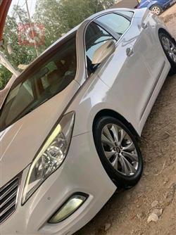 هيونداي أزيرا